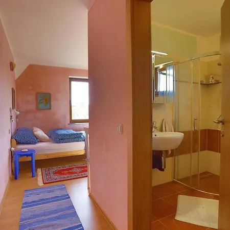 Zur Roemischen Strasse Homestay szállás