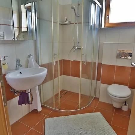 Zur Roemischen Strasse Homestay szállás