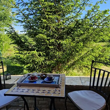 Zur Roemischen Strasse Homestay szállás Crnica